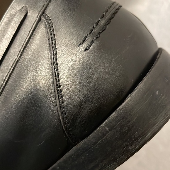 Salvatore Ferragamo Slip On Tassle Leather Loafers with original shoe box very n - Picture 9 of 12